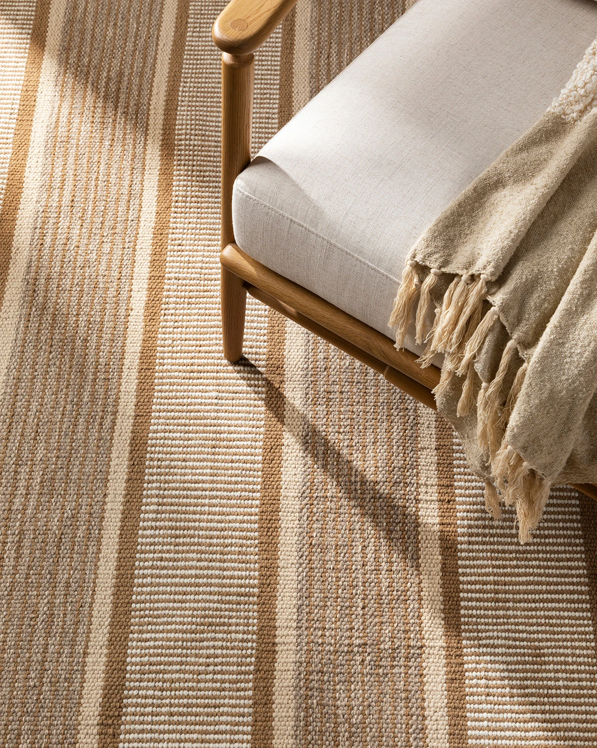 Marlon Handwoven Wool Rug - Image 2
