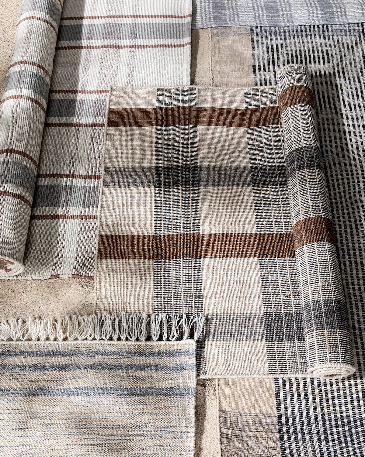 Keenan Handwoven Indoor/Outdoor Rug - Image 5