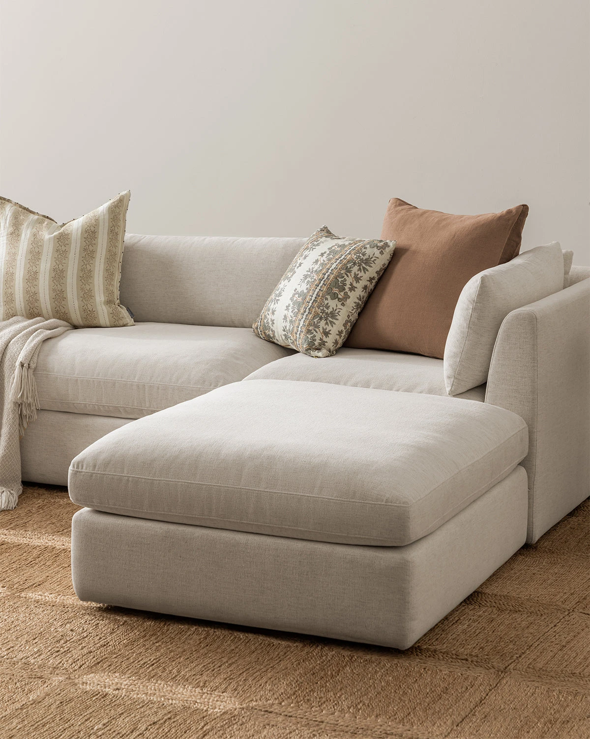 Vivienne Modular Corner - Image 3