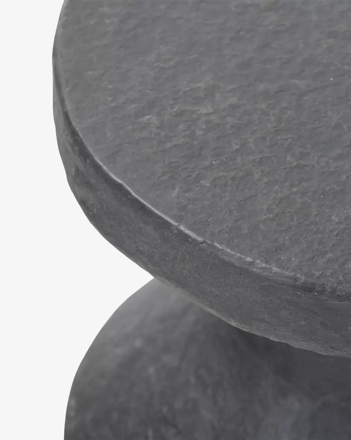 Brockhaus Distressed End Table - Image 8