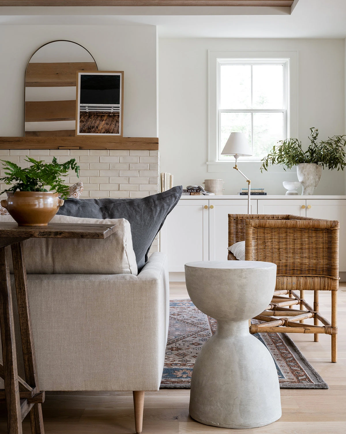 Noir Calysta Side Table - Image 2