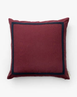Capulet Pillow Cover