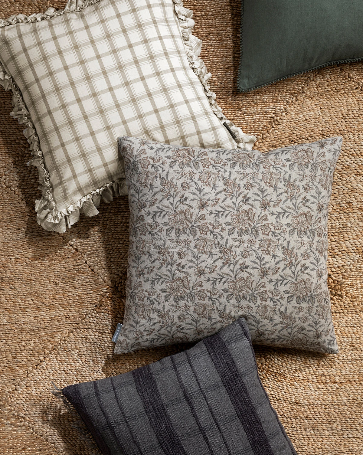 Fairpark Pillow Cover - Image 3