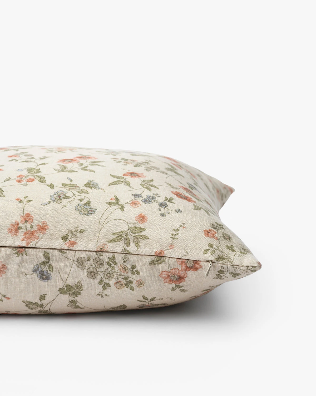 Kittredge Floral Pillow Cover - Image 4