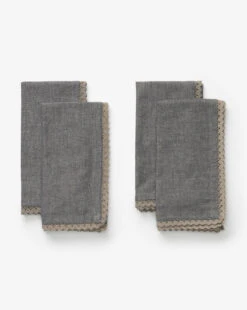 Lace Trimmed Cotton Napkins (Set Of 4)