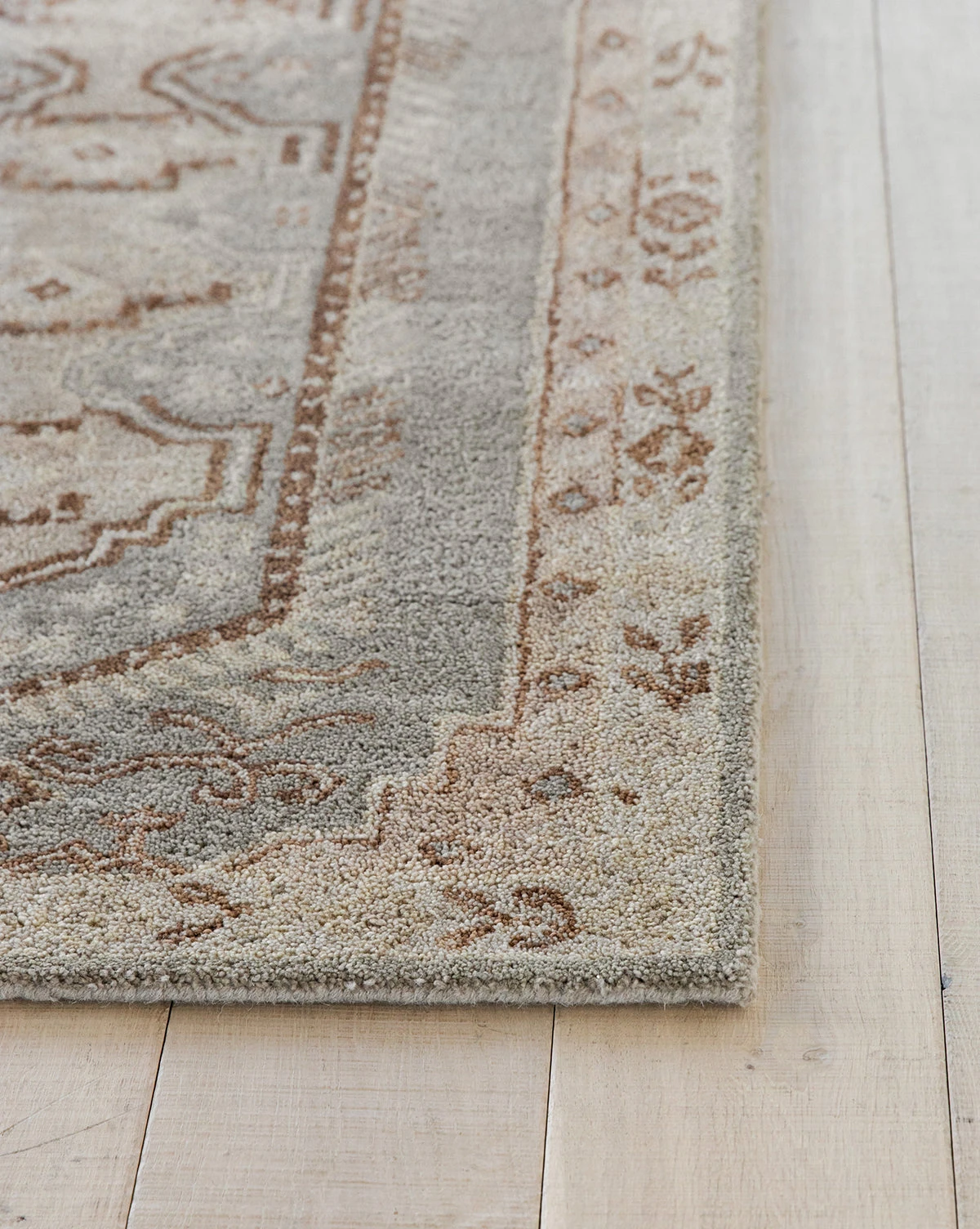 Lazio Handwoven Wool Rug - Image 5