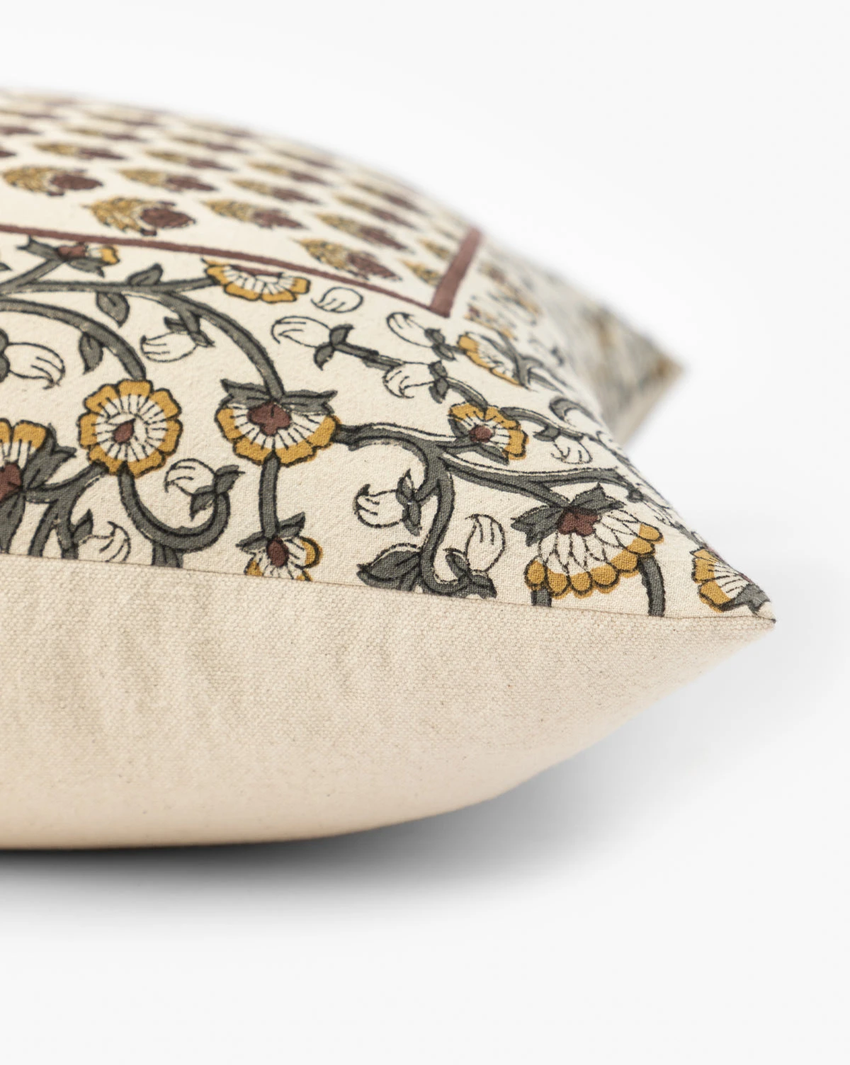 Malik Linen Pillow Cover - Image 3