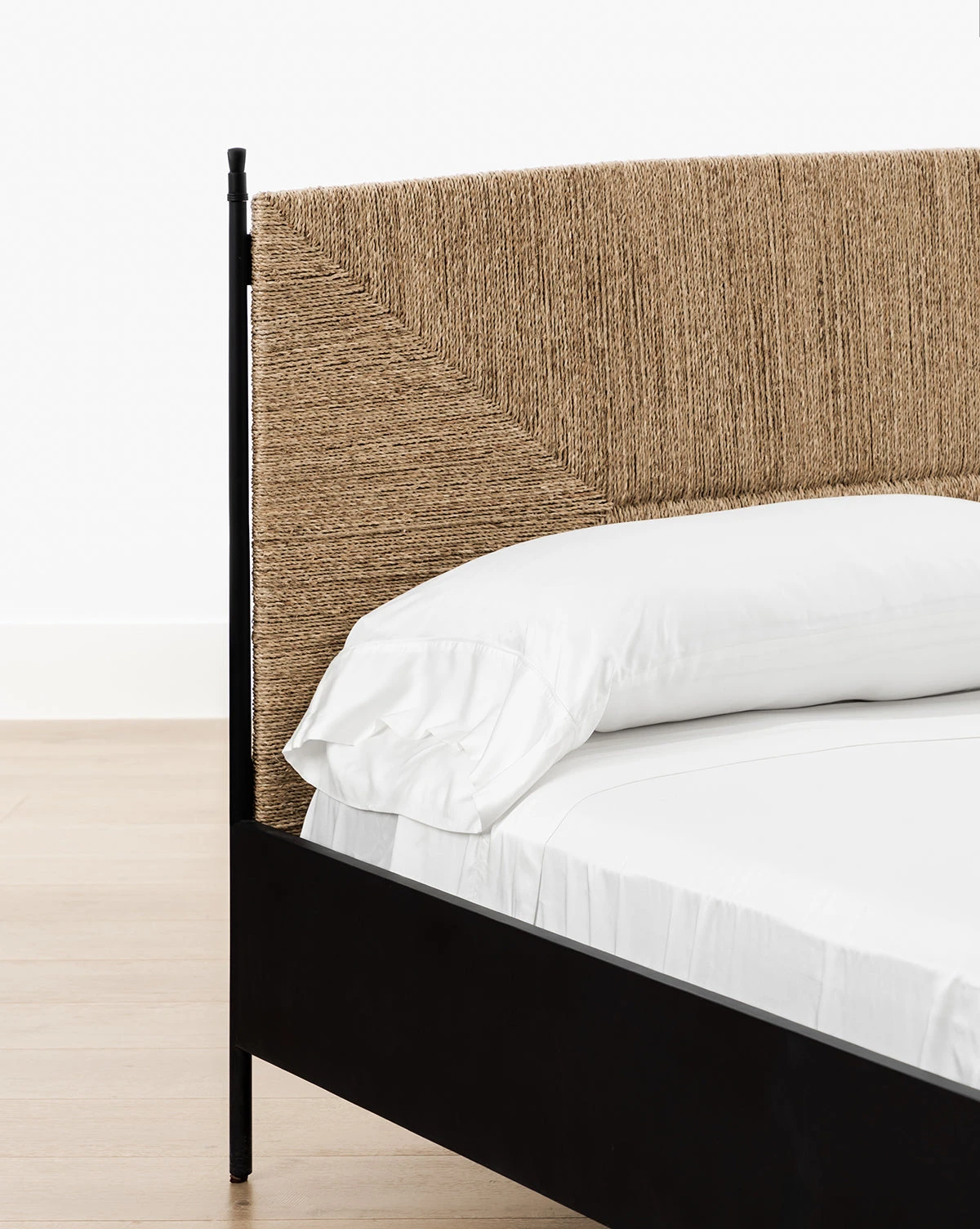 Peregrine Bed - Image 6