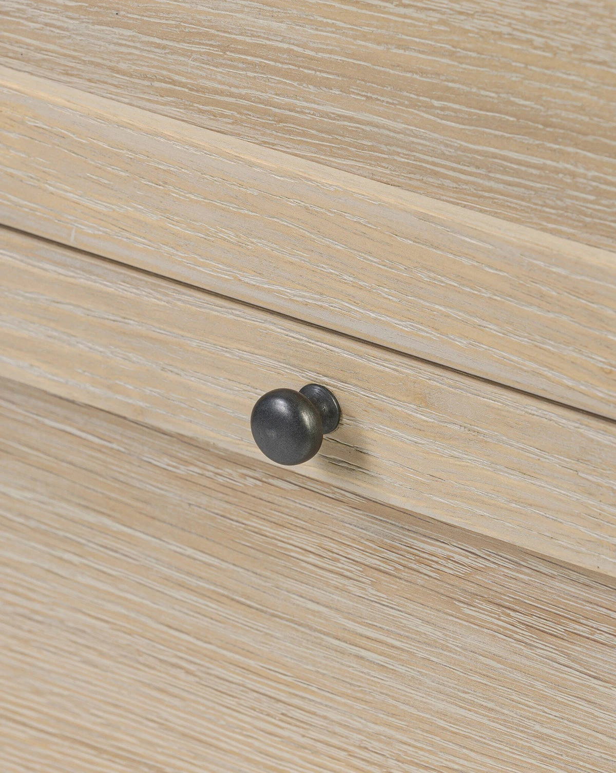 Raine 9 Drawer Dresser - Image 3