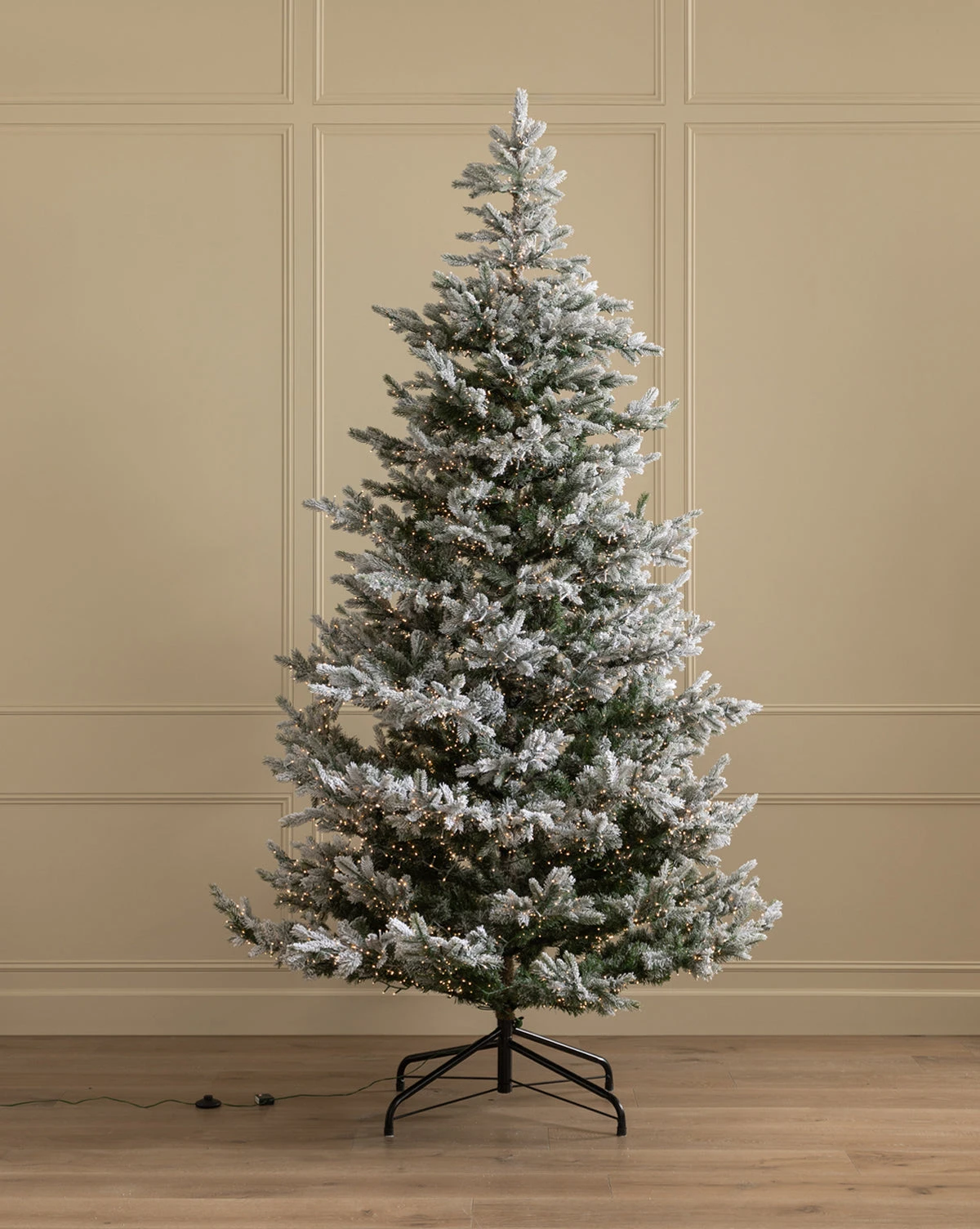 9' Snowy Grandis Fir Pre-Lit Faux Tree - Image 4