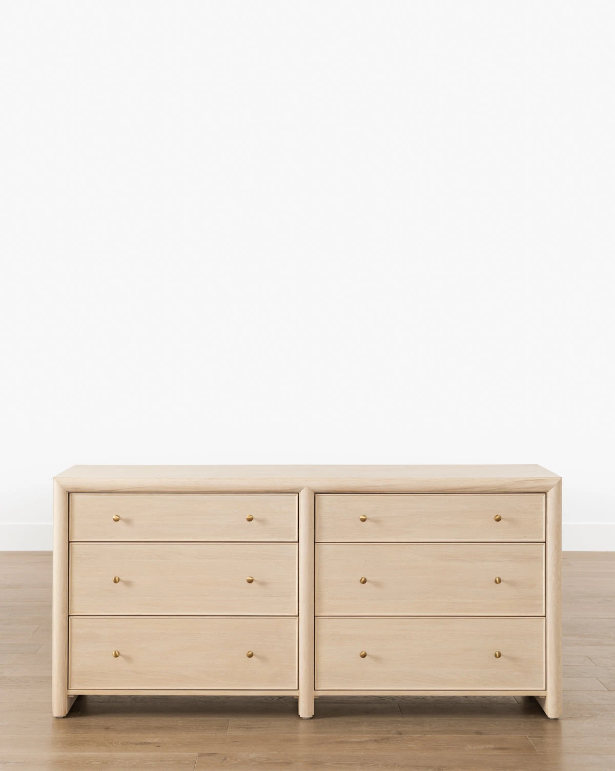 Tellerbeck Dresser - Image 2