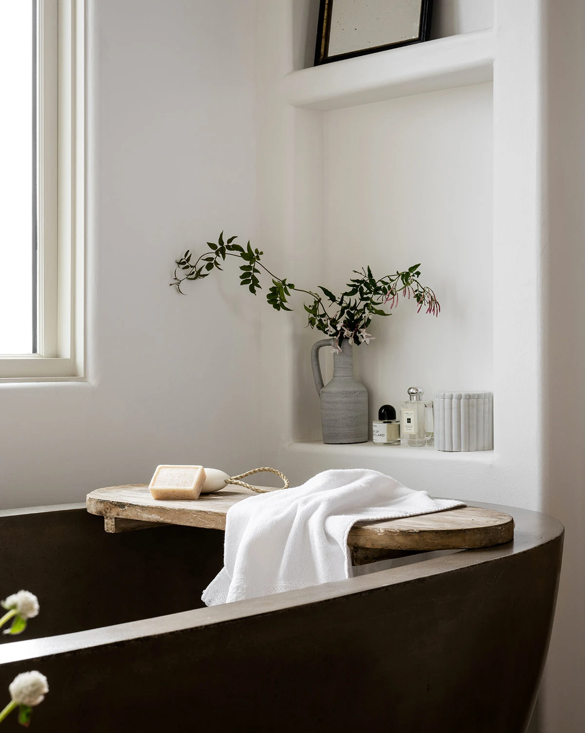 Rounded Edge Bath Caddy - Image 4