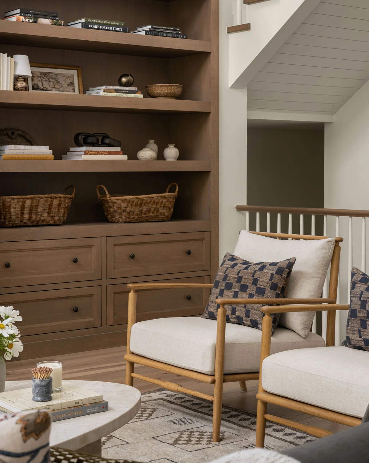 Hedgerow Navy Pillow Cover - Image 2